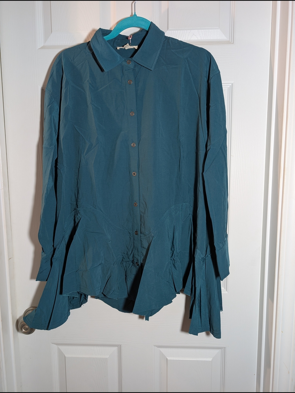 entro Women's Long-Sleeve Button Down Shirt- Teal, Rust, Or Black